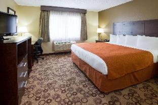 Americinn By Wyndham Blue Earth Стая снимка